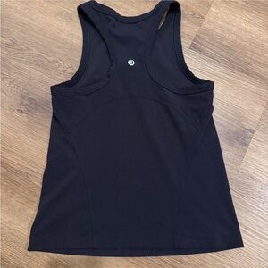 Lululemon black tank top